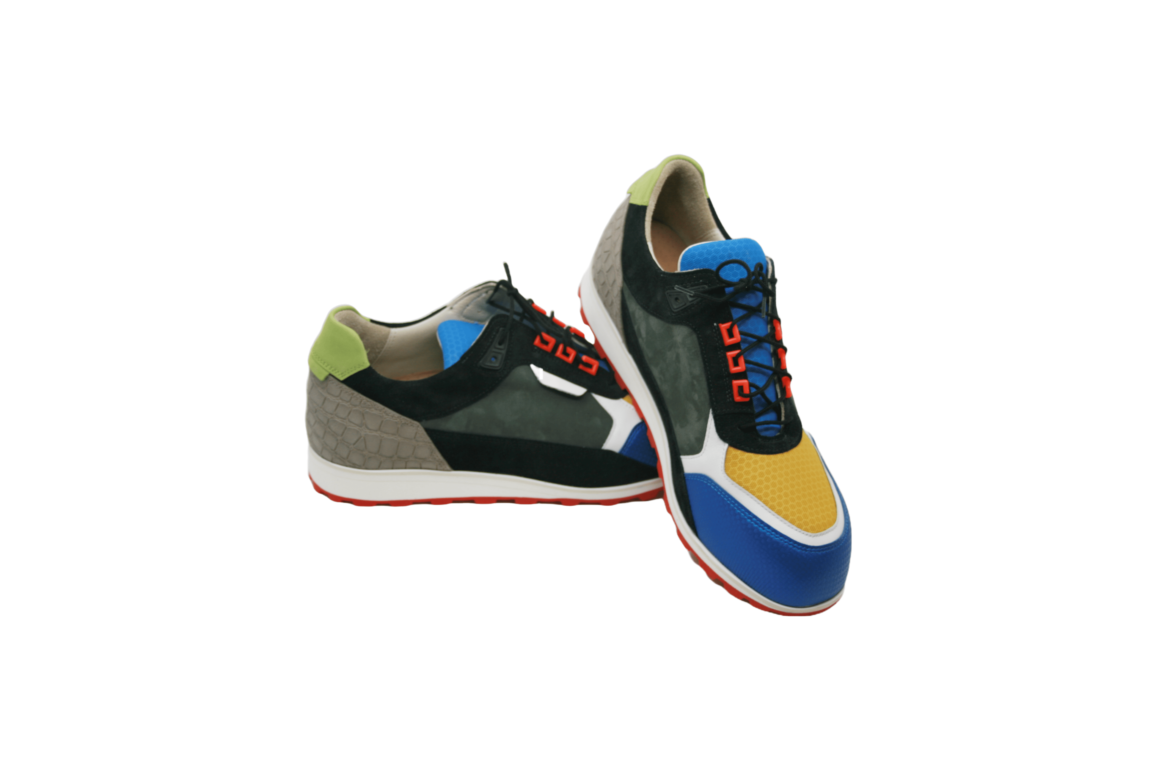 Kleurrijke Custom Orthopedische Sneakers Moderne handgemaakte orthopedische sneaker uitgevoerd in een unieke combinatie van groen, blauw, rood en zwart leder.